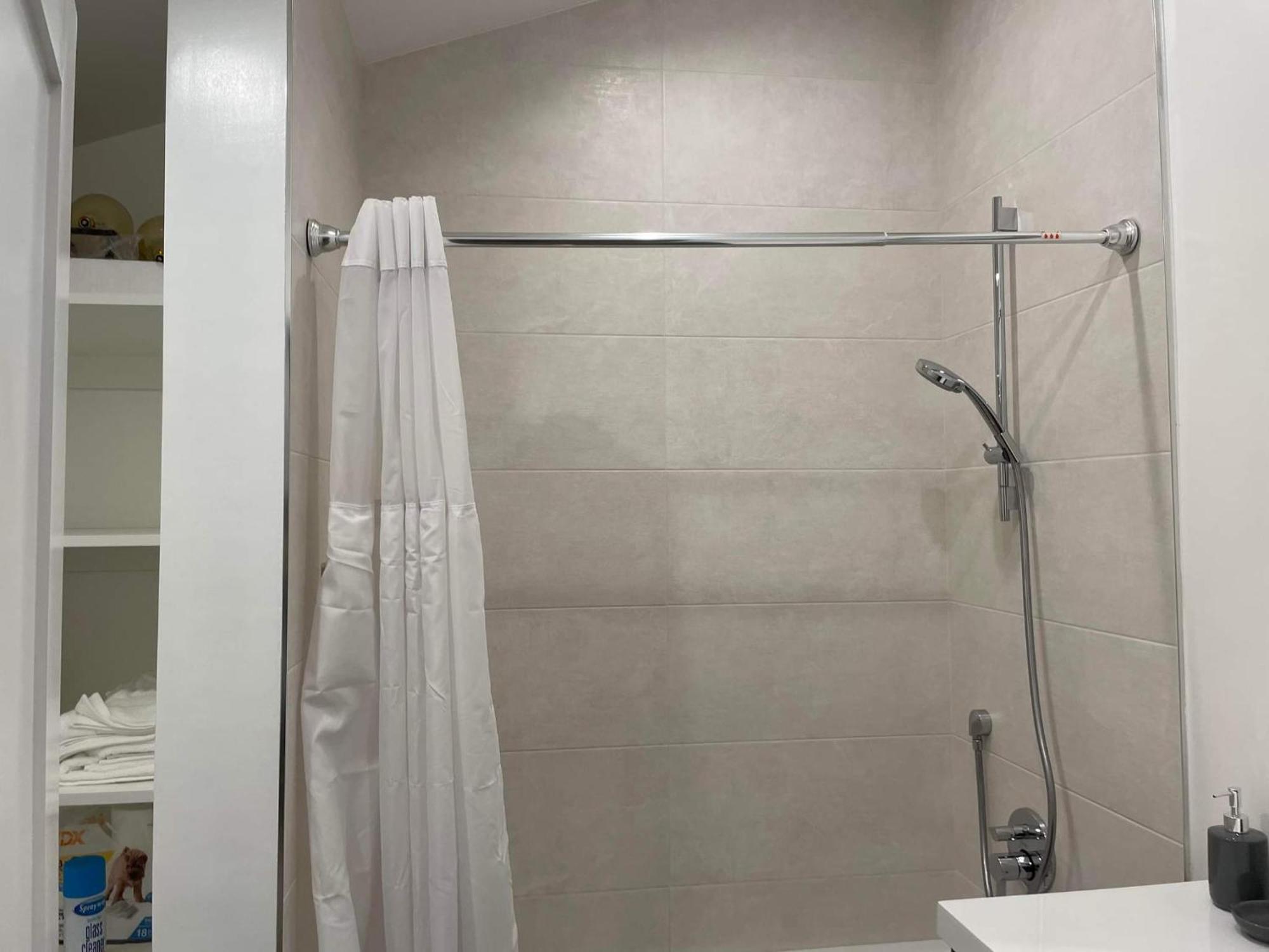 Gated Private House With Own Parking Sherman Oaks Vakantiehuis Los Angeles